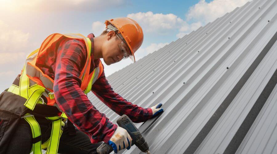 GAF roofing contractor in Lanse, MI
